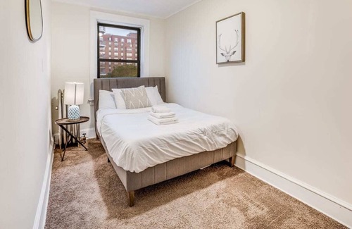 Hoboken Apartment | Urban Style 2BR in Hoboken