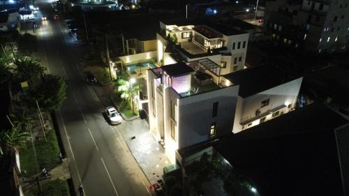 Abelemkpe Apartment | Urban Suite by Belman