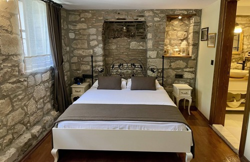 Urla Hotel | Urla Taş Konak Otel