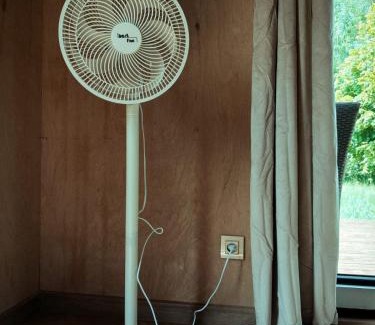 Stepnica House | Uroczy Domek z Kinem Pod Gwiazdami