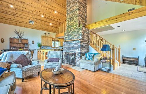 Payson House | Log Cabin in Payson with Deck, Mtn and Creek Views