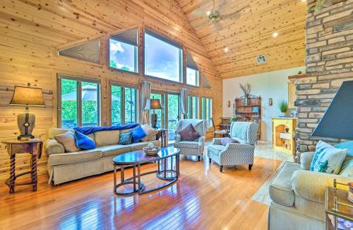 Payson House | Log Cabin in Payson with Deck, Mtn and Creek Views