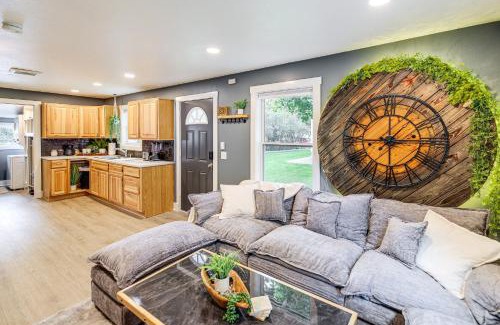 University District House | Walk to Campus and Riverfront Park Missoula Gem!