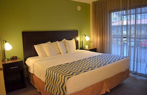 Corbett - Terwilliger - Lair Hill Hotel | SureStay Hotel by Best Western Portland City Center