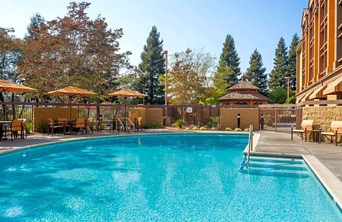 Santa Rosa Hotel | Courtyard by Marriott Santa Rosa