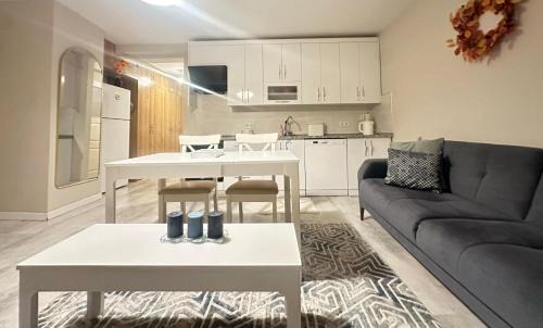Bornova Apartment | Utopia Suite 1 arti 1
