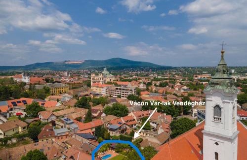 Vac House | Vácon Vár-lak Vendégház/Bird Nest Vác