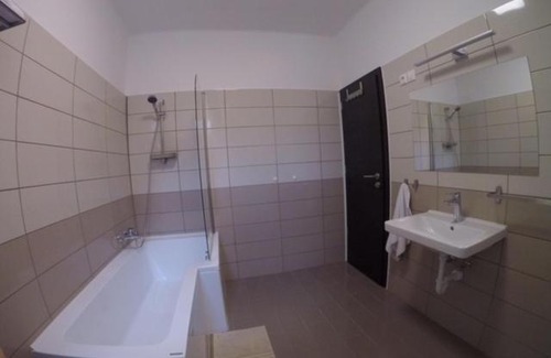 Siofok Apartment | VÁRLAK VENDÉGHÁZ Apartman 1