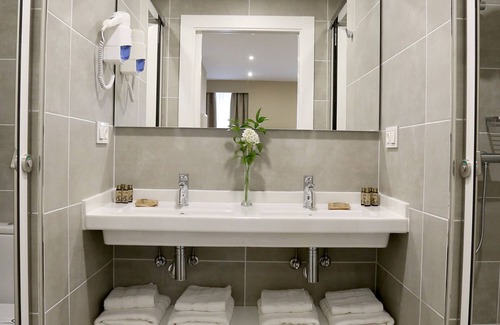 Caldas de Reis House | Vía XIX