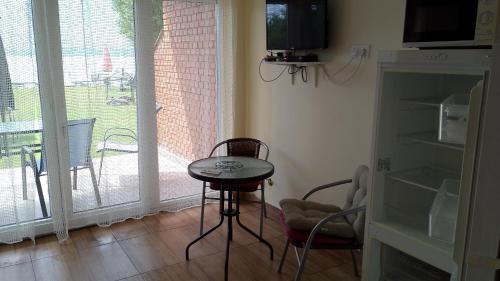 Szantod Apartment | Vízparti apartmanok