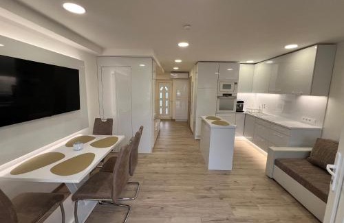 Tiszafured Apartment | Vízparti OLLÉ Apartman Tiszafüred