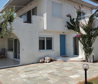 Volos House | V.K.Seaside Villa