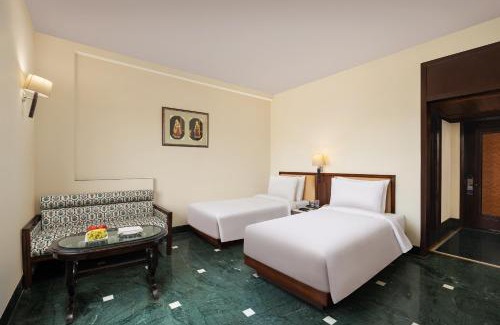 Sindhi Camp Hotel | V Sarovar Portico MI Road Jaipur