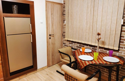 Vracar Apartment | 💖 V2 with Love 💖 Vintage ★ Modern and Spacious ★