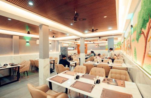 Hyderabad Hotel | Vaaraahi Hotels