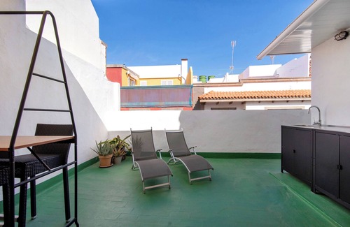 Vegueta House | Vacation Home 'Apto Tatiana - Casa San Marcial' with Private Terrace and Wi-Fi