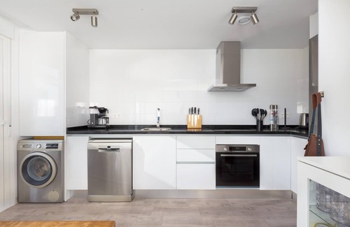 Puerto Marino Villa | Vacation Home "Casa Bos Dolphin Pool Jacuzzi 6P" with Wi-Fi, A/C, Balcony, Terrace & Garden