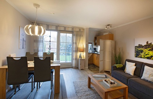 Busumer Deichhausen Apartment | Vacation apartment/apartment for 3 guests with 45m² in Büsumer Deichhausen (127555)