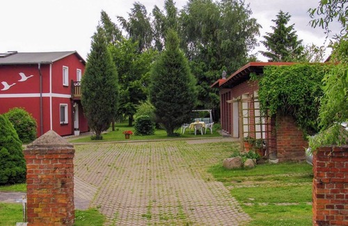 Marlow Apartment | Vacation apartment 1 - Holiday apartments by the stream