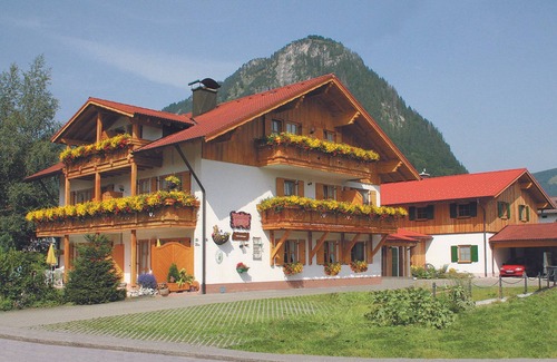 Steinach Apartment | Vacation apartment 4 - Pension Vendel