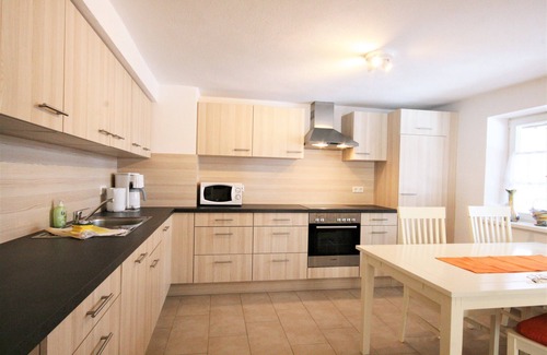 Heitlern Apartment | Vacation apartment "Alpenrose"