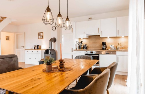 Grasberg Apartment | Vacation apartment/apartment for 6 guests with 80m² in Grasberg (96331)