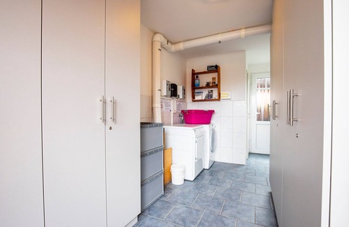Werdum Apartment | Vacation apartment/apartment for 4 guests with 65m² in Werdum (297553)
