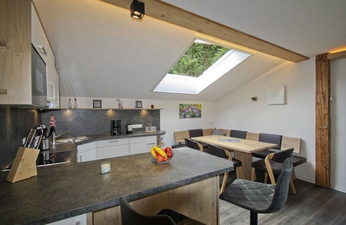 Ruhpolding Apartment | Vacation apartment Bergpanorama Augenweide 100 sqm balcony, 3 bedrooms, 1 eat-in kitchen, 2 bathrooms