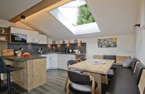 Ruhpolding Apartment | Vacation apartment Bergpanorama Augenweide 100 sqm balcony, 3 bedrooms, 1 eat-in kitchen, 2 bathrooms