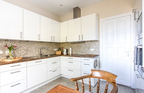 Eckernfoerde Apartment | Vacation apartment/apartment for 5 guests with 148m² in Eckernförde (160403)