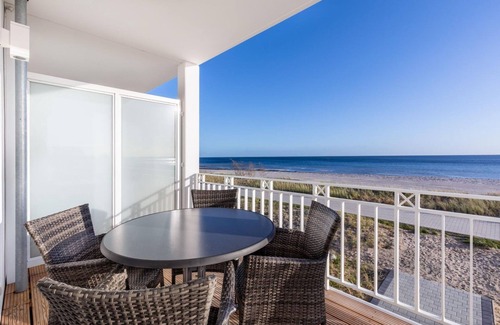 Grossenbrode Apartment | Vacation apartment with a unique panoramic view of the sea and the Baltic Sea beach