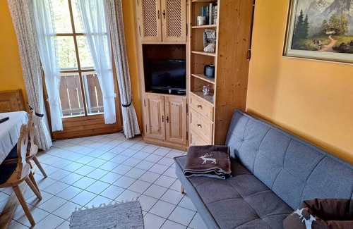 Lenggries House | Vacation apartment for 2-5 pers. with attention to detail in the foothills of the Alps