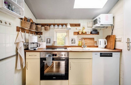 Heikendorf Apartment | Vacation apartment "Grote Koje", Heikendorf/Kiel Fjord, Baltic Sea