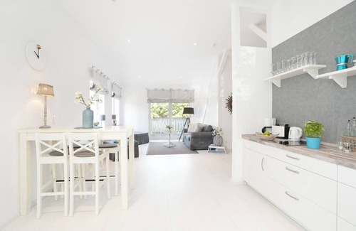 Bosau Apartment | Vacation apartment Großer Plöner See on the Plöner See golf course in Bosau