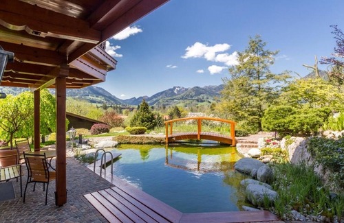 Sankt Valentin Apartment | Vacation apartment Hochfelln 70 sqm, 2 sep. Bedroom, 1 living room, terrace, max. 4 pers.