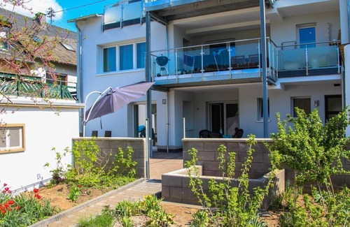 Detzem Apartment | Vacation apartment "Riesling" - Apartments Moselterrasse