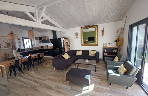 Domino House | Vacation home in Domino