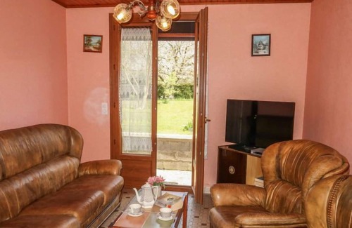 Saint-Jacut-de-la-Mer House | Vacation home Ferienruhe (SJA100) in Saint Jacut de la Mer - 6 persons, 3 bedrooms