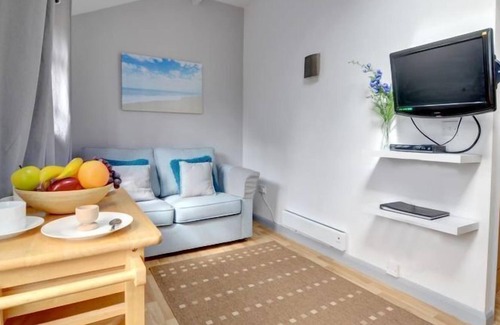 Abbess Roding House | Vacation home Goldy in Cranbrook - Hawkhurst - 2 persons, 1 bedrooms