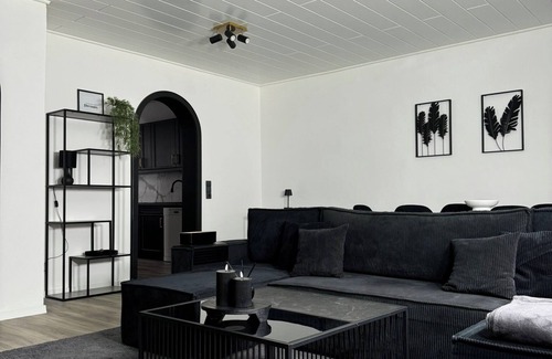 Braunlage House | Vacation home 100m2 for 6-8 pers families, pet friendly with garden/parking lot/WLAN