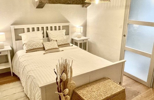 Ploulech House | Vacation home 2 steps from Lannion and the beaches
