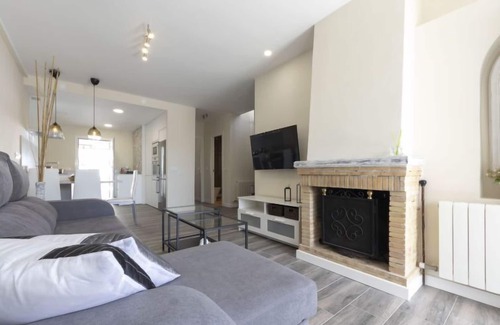 Cunit House | Vacation home Aeris by Interhome