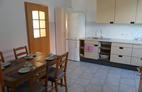 Hardegsen Apartment | Vacation home for leisure, business trips & fitters, on the outskirts of Hardegsen