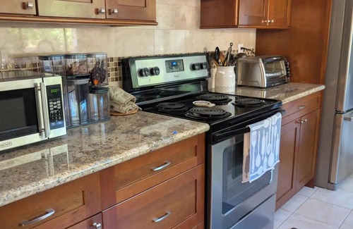 El Sobrante House | Vacation home just 19 minutes from San Francisco Bay