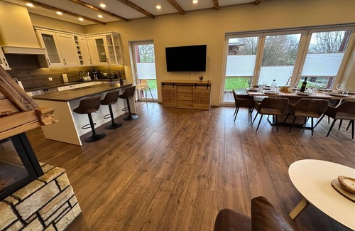 Dolgen am See House | Vacation home MILA - with pool, sauna, whirlpool, 5000 square meters of private grounds and