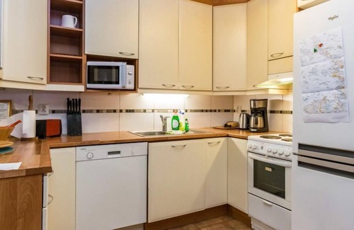 Hiukkajoki House | Vacation home Muikku by Interhome