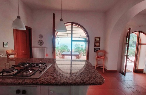 Mattinata House | Vacation home with sea view South Italy/Apulia/Gargano max 6 pers.