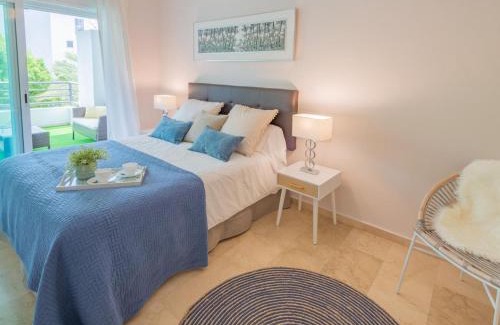 Puerto Banus Apartment | VACATION MARBELLA I Terrazas de Banus, 50 meters from the sea, 24-7 security, 4x Swimming Pools