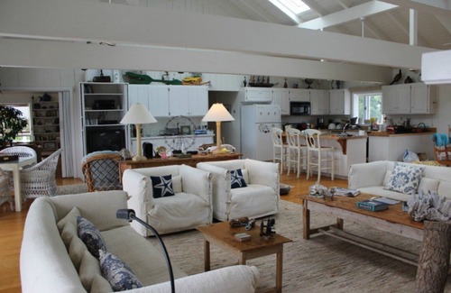 Block Island Cottage | Vacation Paradise, Huge, heated pool, Great room, Pool Room, Tons of Fun