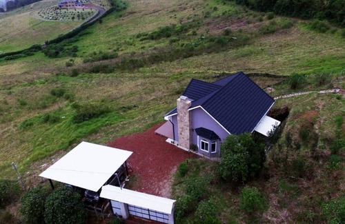 Sabana Redonda House | Vacation Rental, Awesome view near Poas Volcano